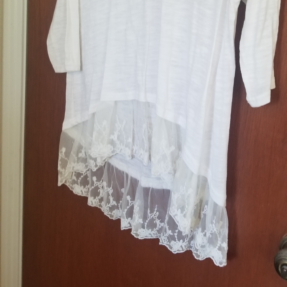 Lightweight top - Picture 2 of 3